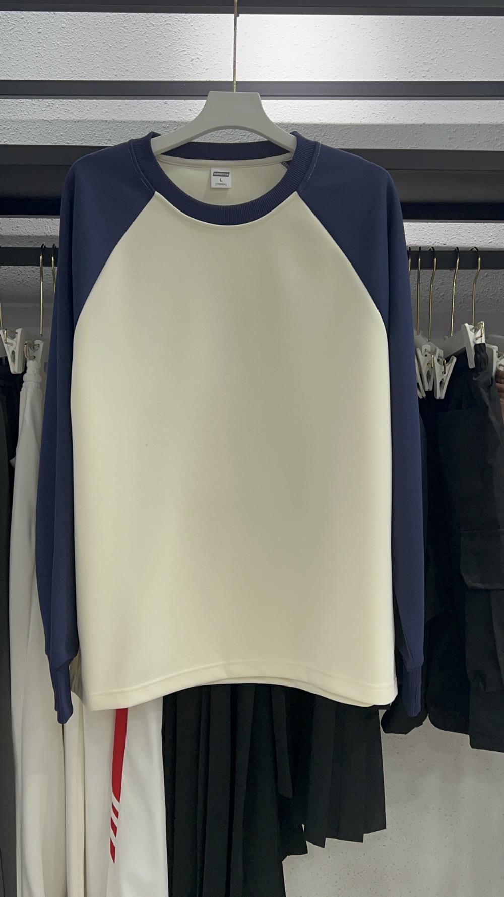 Comfortable Cotton Loose Raglan Crew Neck Sweatshirt (320g) view 4