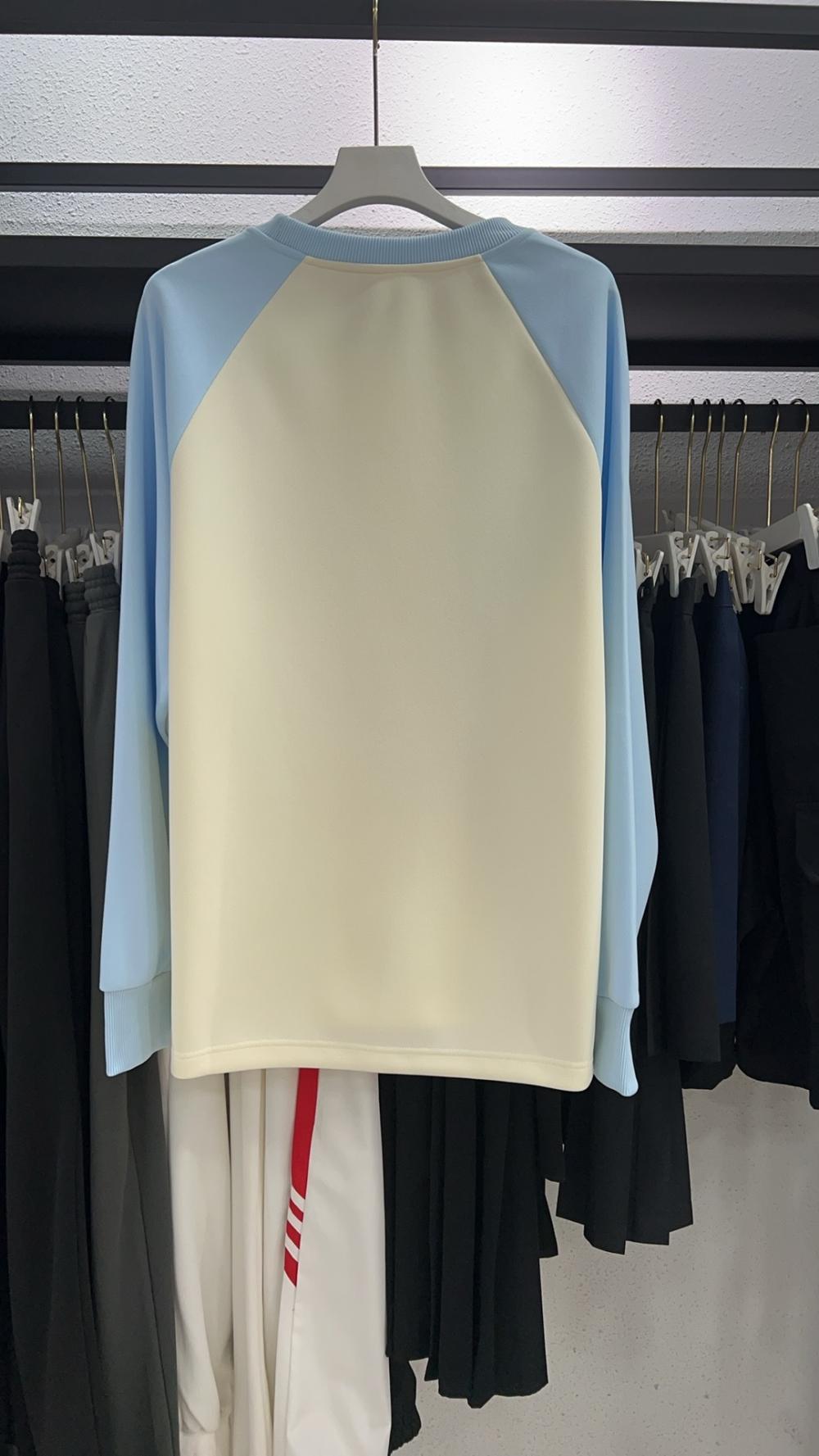 Comfortable Cotton Loose Raglan Crew Neck Sweatshirt (320g) view 11
