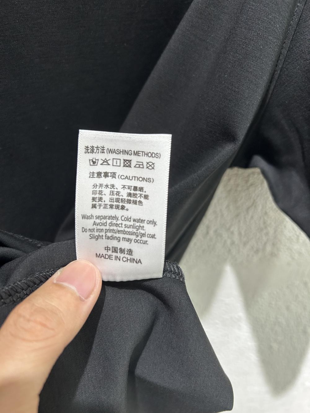 80s Contact Cooling Reversible Tee view 12